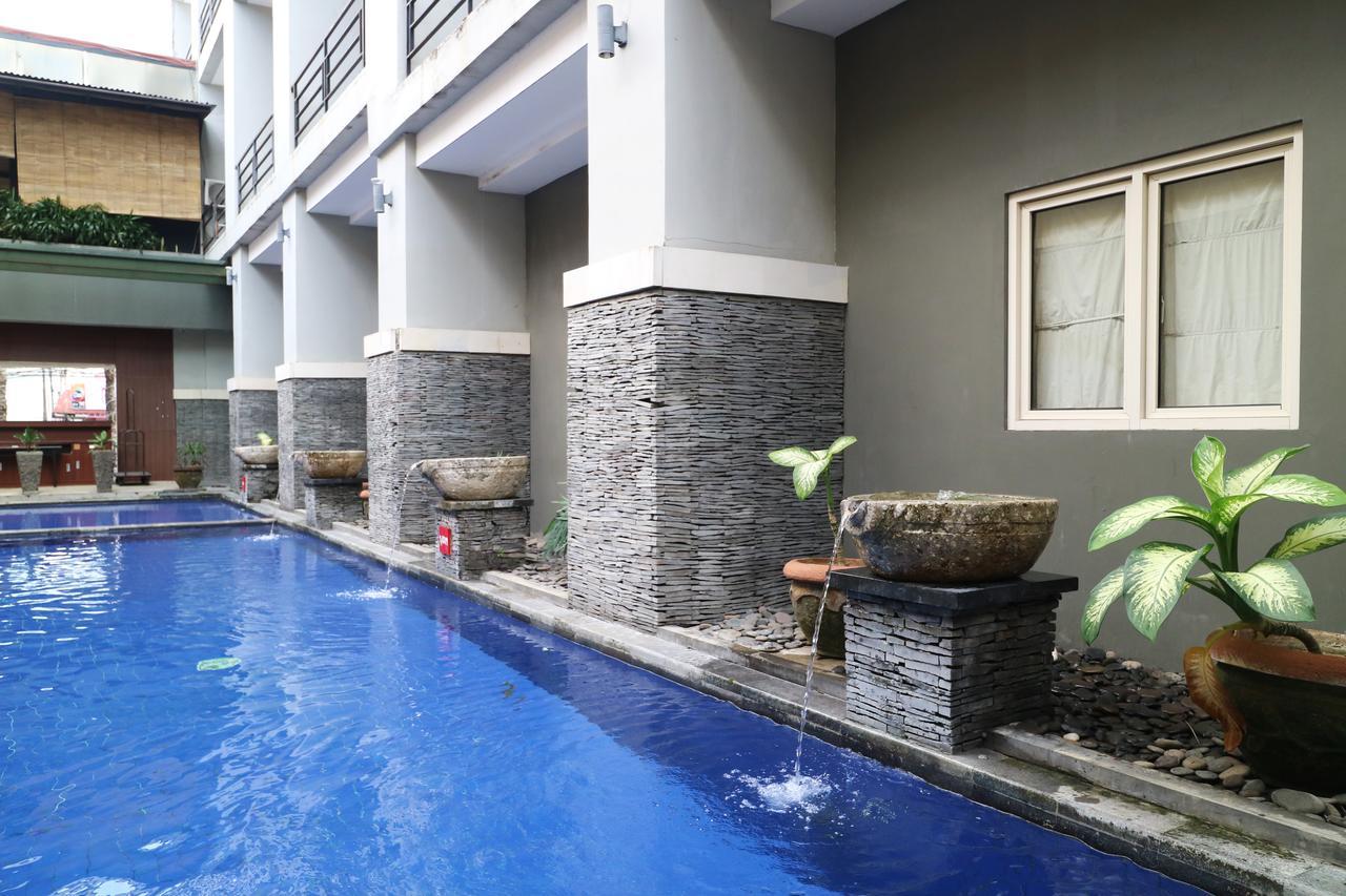 Grand Lifestyle Hotel Denpasar Exteriör bild